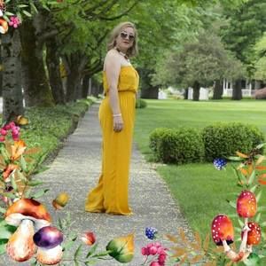 Meet your Posher, Celia